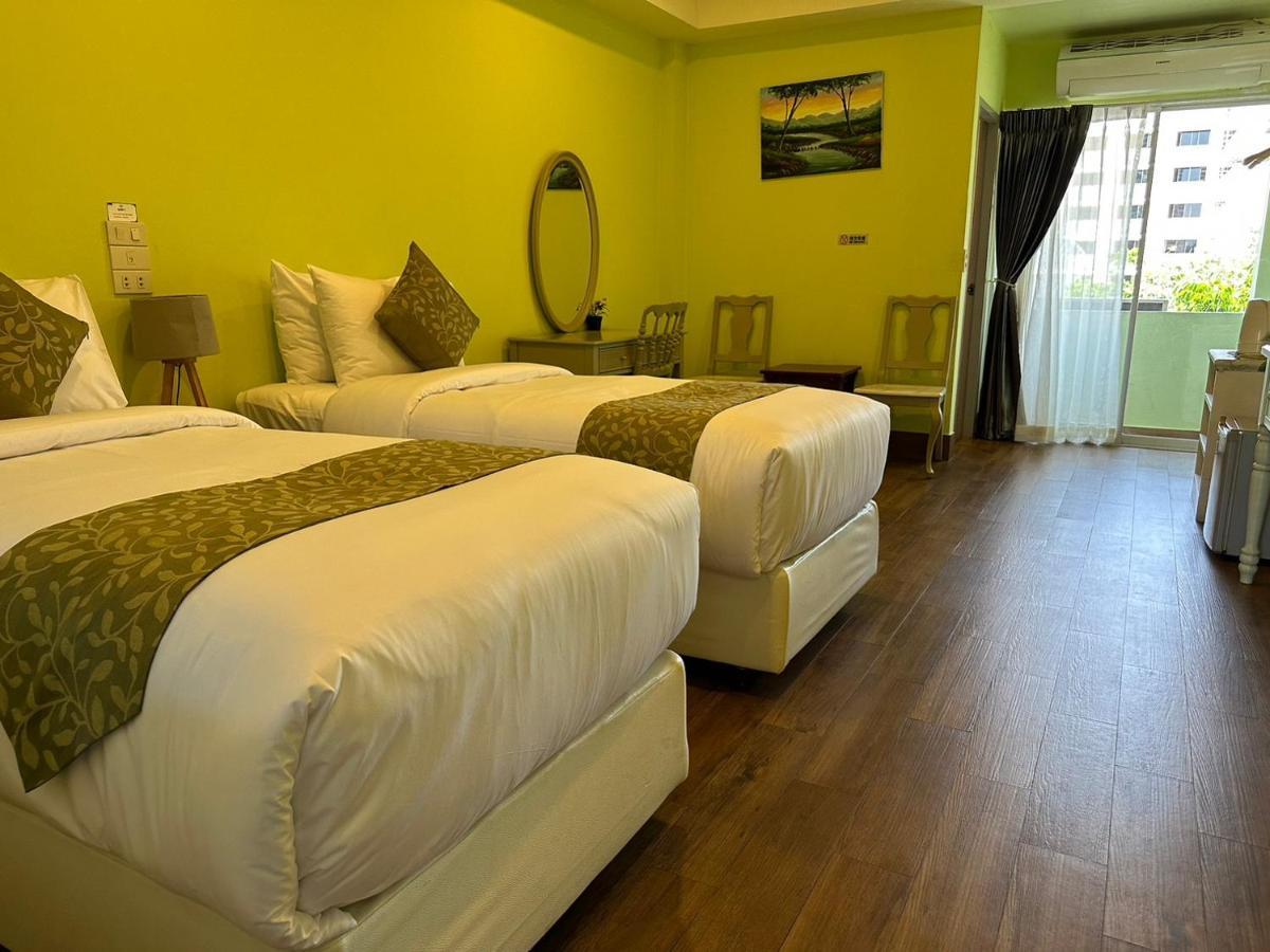 The One Sabai Living Pattaya Hotel Luaran gambar