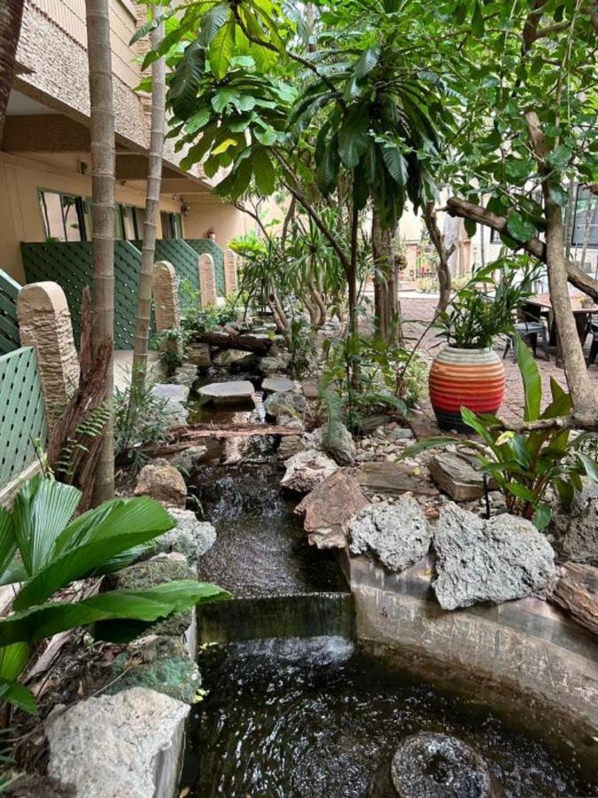 The One Sabai Living Pattaya Hotel Luaran gambar