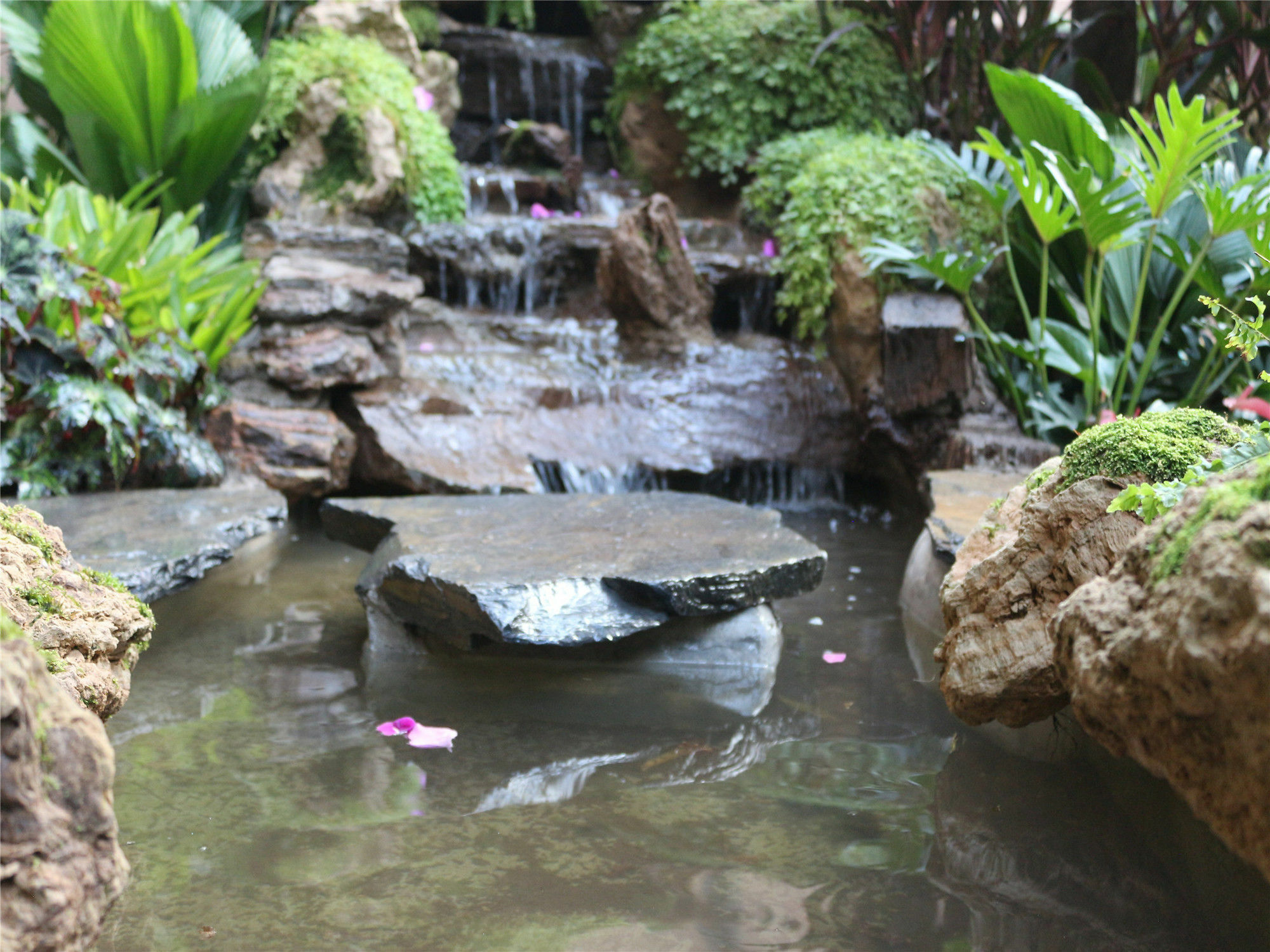 The One Sabai Living Pattaya Hotel Luaran gambar